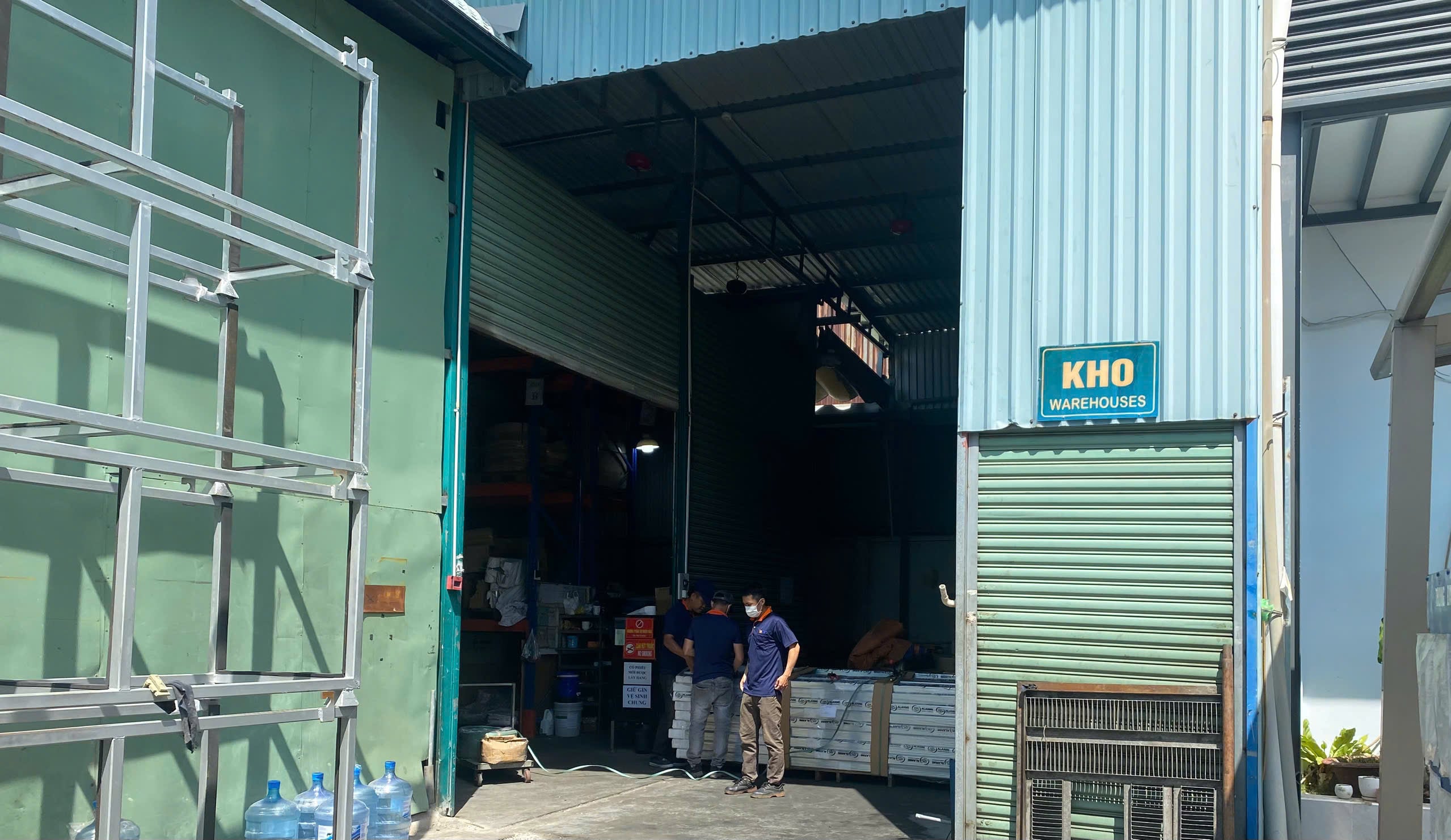 Warehouse area 1.jpg